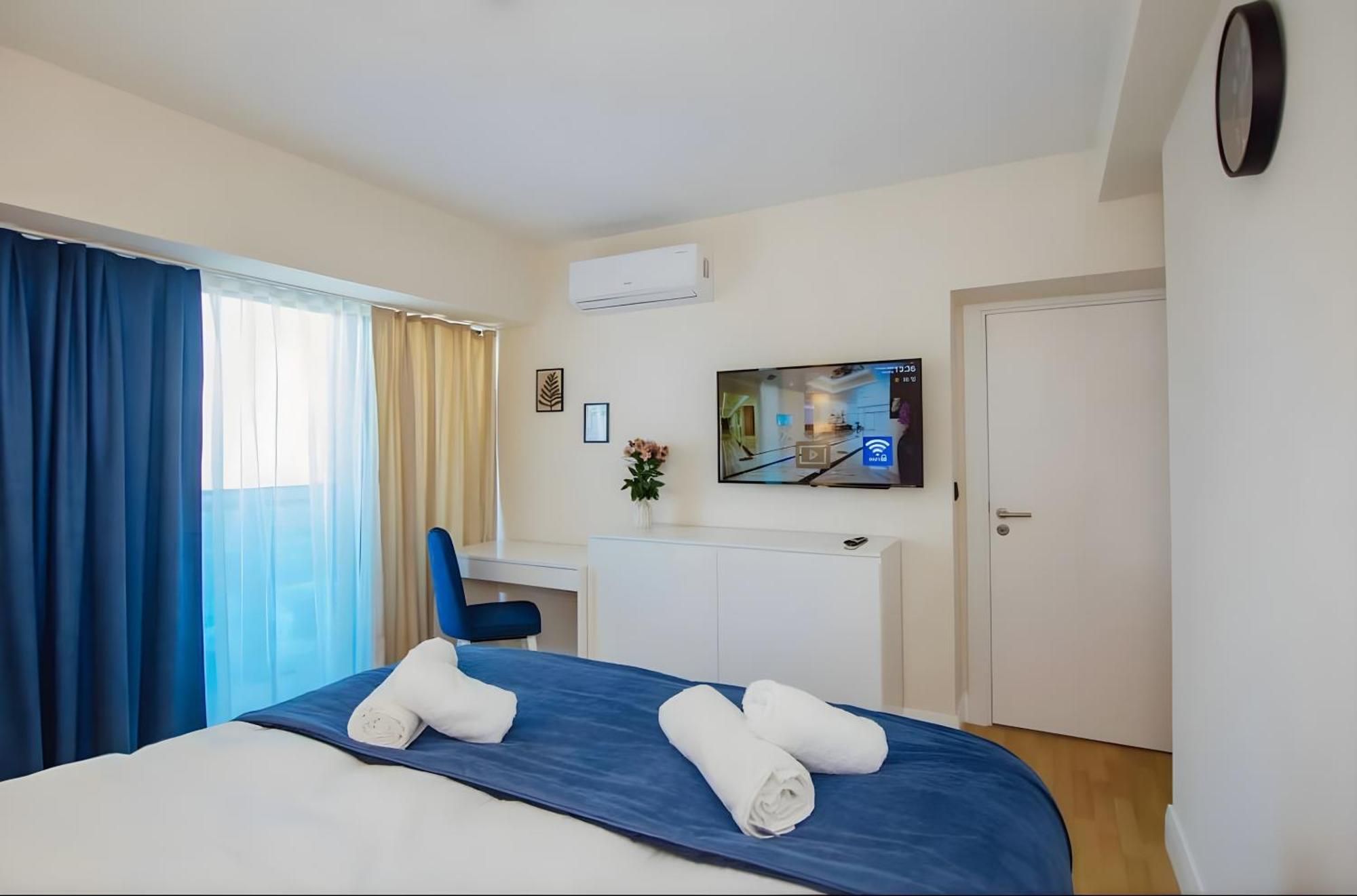 Panorama Orbi City Center Suite Sea View Batumi Kültér fotó